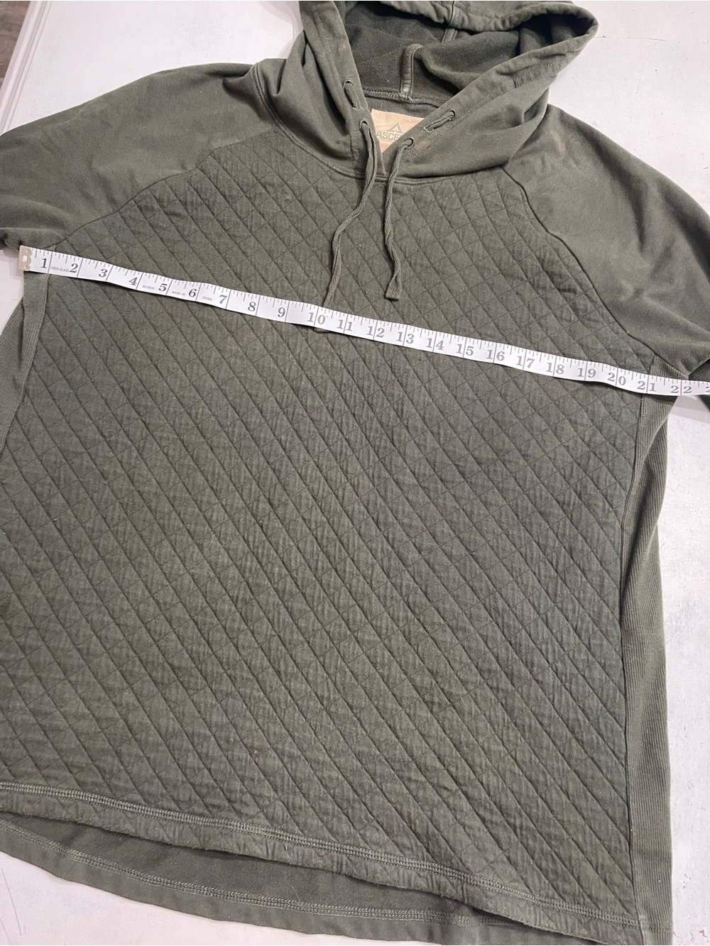 Ascend women’s xl  Quilted Hoodie Sweatshirt - Olive
